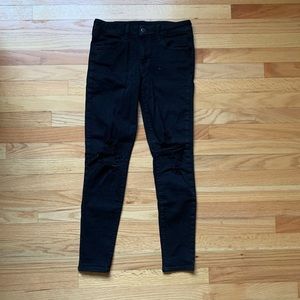 Size 6 black American Eagle ripped jeans